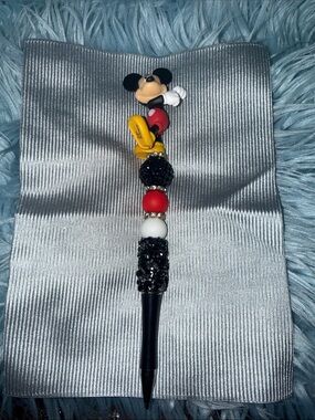 Character Beaded Ballpoint Pen in Black, Red, White, Yellow